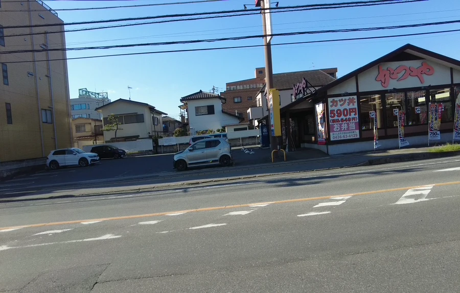 自動車工場跡地